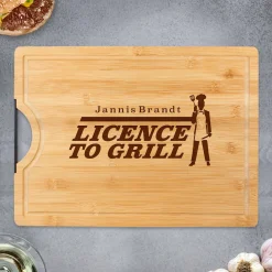 Bambusholz Schneidebrett mit Gravur - Licence to Grill