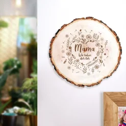 Baumscheibe mit Gravur - Blumenherz Mama