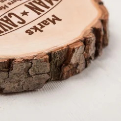 Baumscheibe mit Gravur - Man Cave