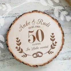 Baumscheibe mit Gravur zur Goldenen Hochzeit