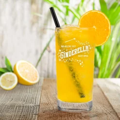 Cocktailglas mit Gravur - Ginderella