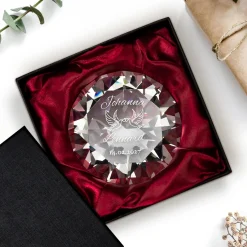 Diamant Kristall mit Liebestauben Gravur und Ring Displayständer
