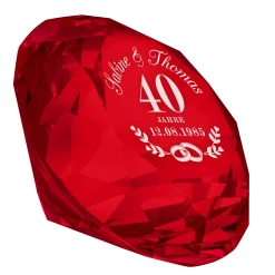 Diamant Kristall Rot mit Gravur zur Rubinhochzeit und Ring Displayständer Silber