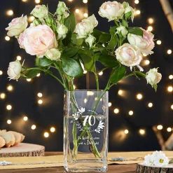 Eckige Vase mit Gravur - 70. Geburtstag