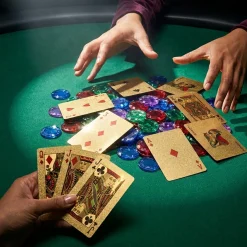 Goldene Spielkarten Deluxe in edler Verpackung