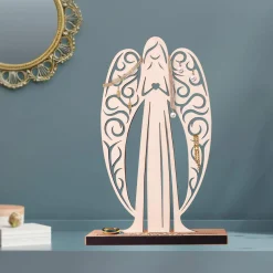 Großer Geldengel aus Holz mit Gravur zur Konfirmation