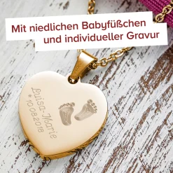 Herzanhänger Gold graviert mit Kette - Babyfüße