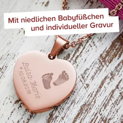 Herzanhänger Rosegold graviert mit Kette - Babyfüße