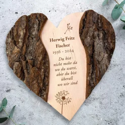 Holzherz mit Gravur Trauerblume - Personalisiert