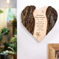 Holzherz mit Gravur Trauerblume - Personalisiert