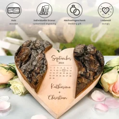 Holzherz mit Rinde - Kalender Gravur