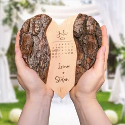 Holzherz mit Rinde - Kalender Gravur