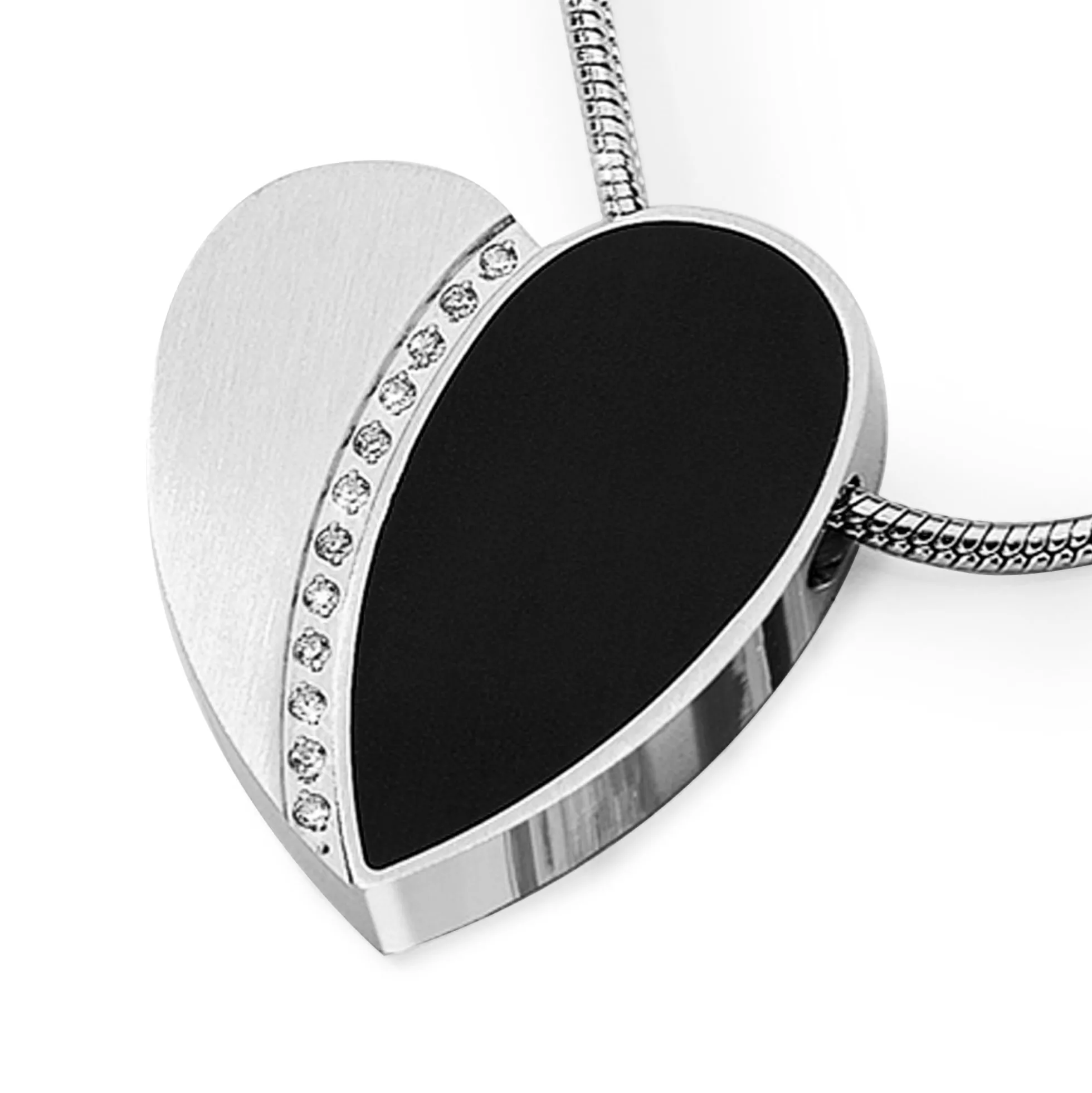 Kette mit Herzanhänger