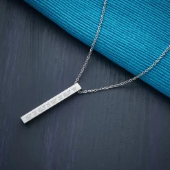 Kette mit Stabanhänger Silber - Geokoordinaten