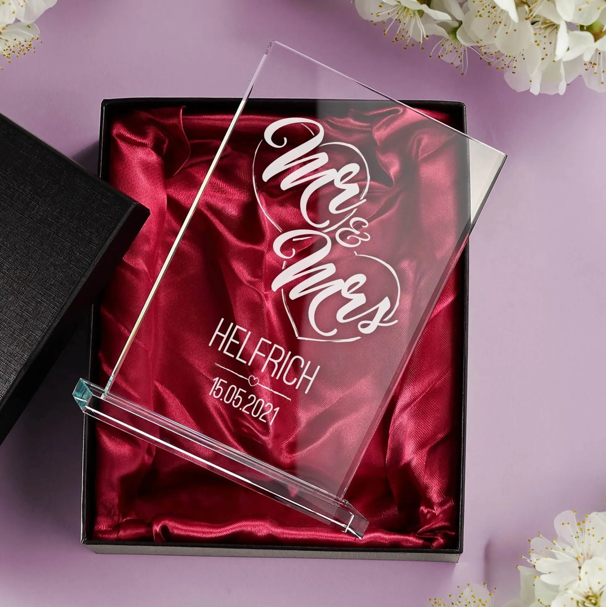 Personalisierter Glaspokal zur Hochzeit - Mr and Mrs