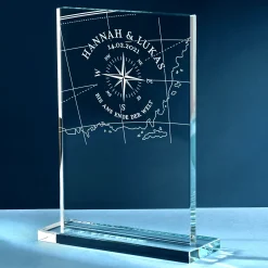 Personalisierter Glaspokal mit Gravur - Liebeskompass