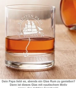 Personalisiertes Rumglas für Papa - Segelschiff