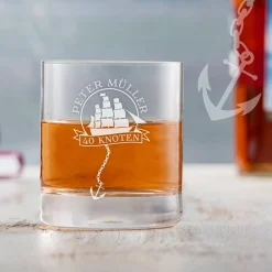 Personalisiertes Rumglas zum Geburtstag - Segelschiff
