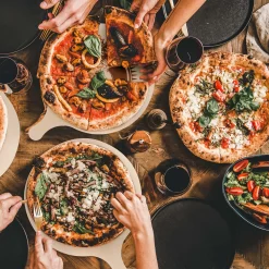 Pizzabrett mit Gravur - Papas Pizzeria