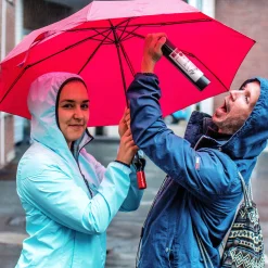 Regenschirm - Weinflasche