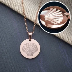 Runder Kettenanhänger Rosegold - Muschel mit Initiale