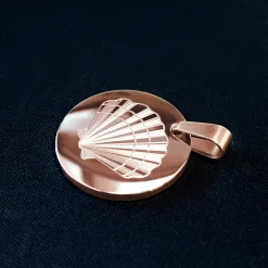 Runder Kettenanhänger Rosegold - Muschel mit Initiale