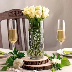 Runde Vase mit Gravur - Blumenherz Oma