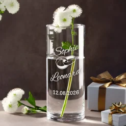 Runde Vase zur Hochzeit - Ringe Gravur