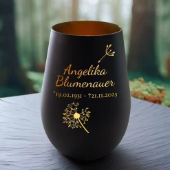 Schwarzes Windlicht mit Gravur - Trauerblume