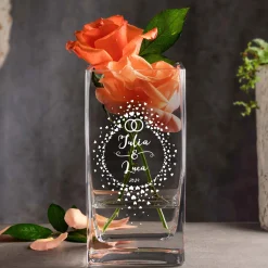 Vase zur Hochzeit - Kreis aus Herzen Gravur