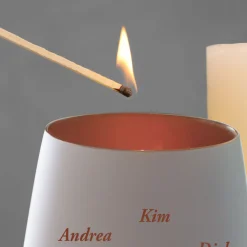 Weißes Windlicht mit Gravur Family - Bronze