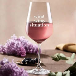 Weinglas mit Gravur - Wine Wine Situation