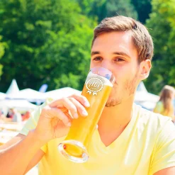 Weizenglas mit Gravur zum Abitur