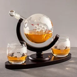 Whisky Set mit Globus Karaffe und 2 Gläsern - Segelschiff