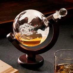 Whisky Set mit Globus Karaffe und Glas - Kompass